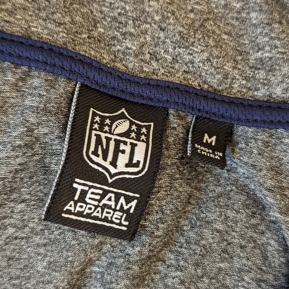 NFL Team Apparel Women's New England Patriots 1/4 Zip Pullover M - Picture 8 of 11